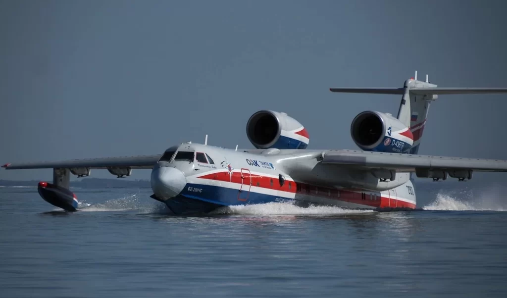 Be-200