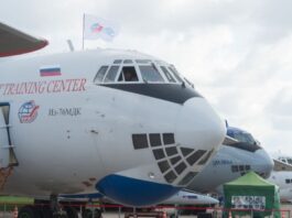 Roscosmos IL-76